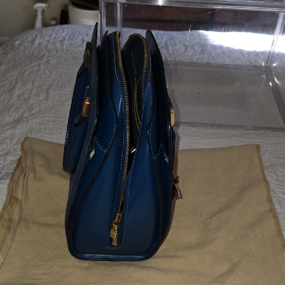 Vintage Louis Vuitton Navy Epi Pont Neuf - Picture 7 of 8